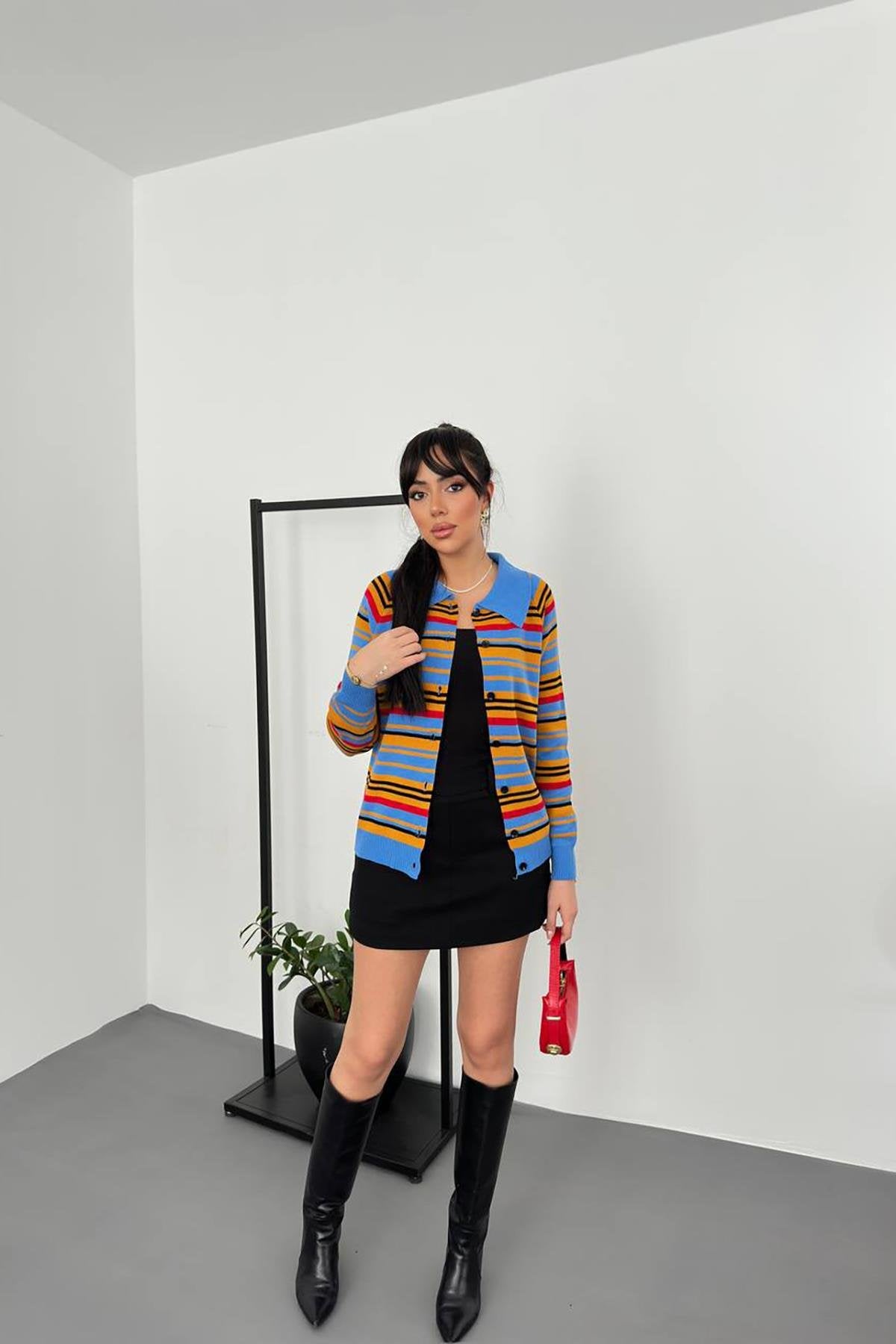 Toptan Mavi Renkli Triko Hırka