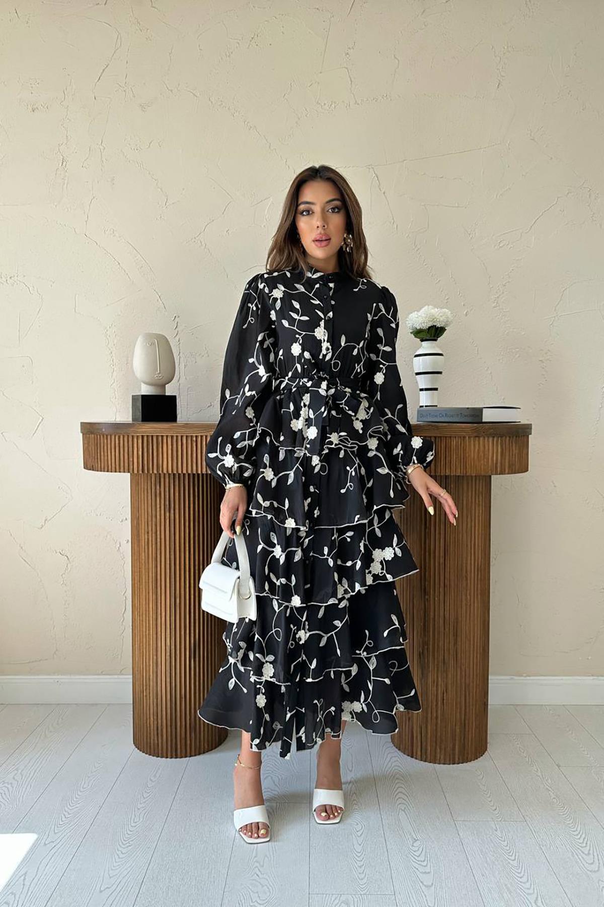 Toptan Siyah Beyaz Kat Kat Kuşaklı Elbise Siyah Beyaz L