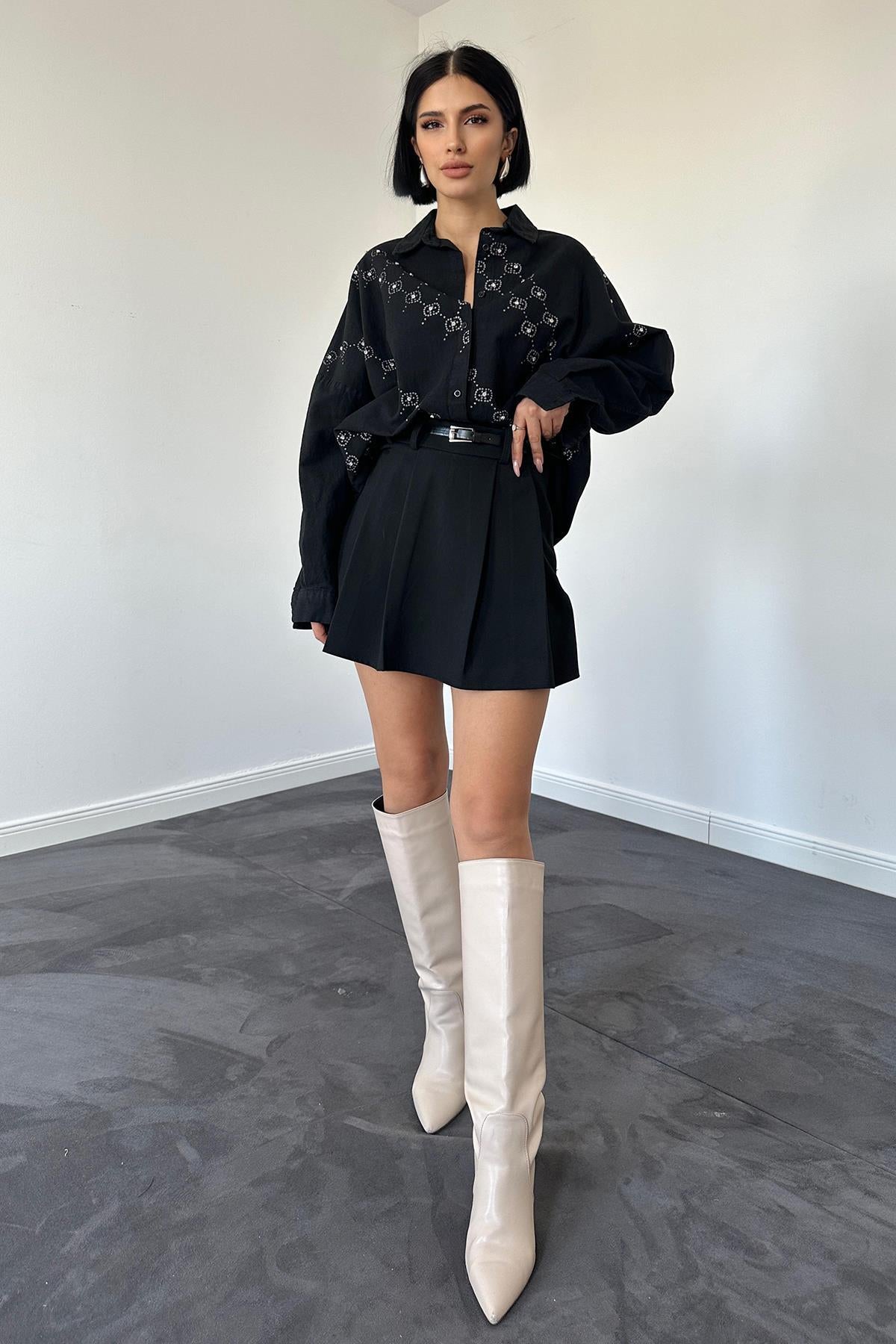 Toptan Siyah Boyamalı Keten Baskılı Taşlı Gömlek