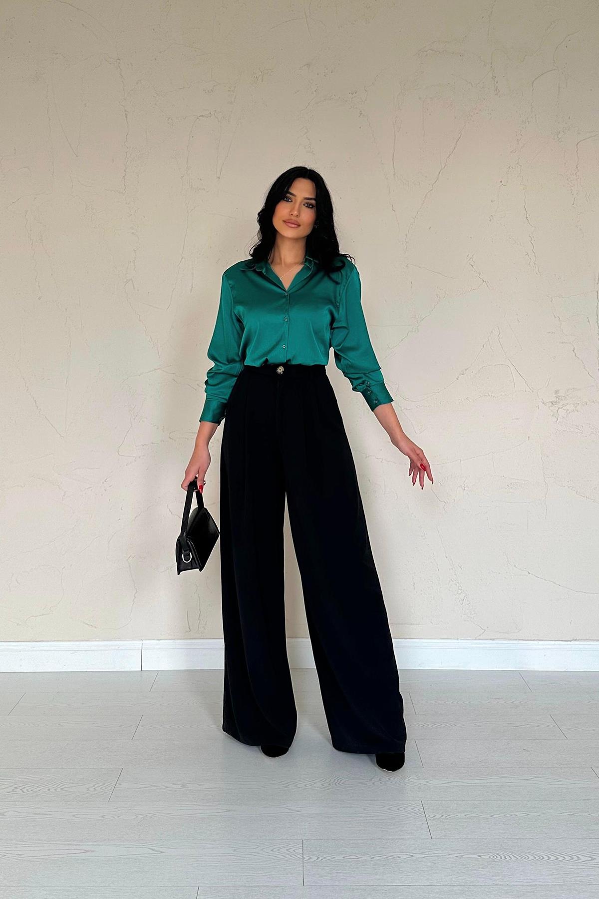 Toptan Siyah Pileli Comfort Pantolon