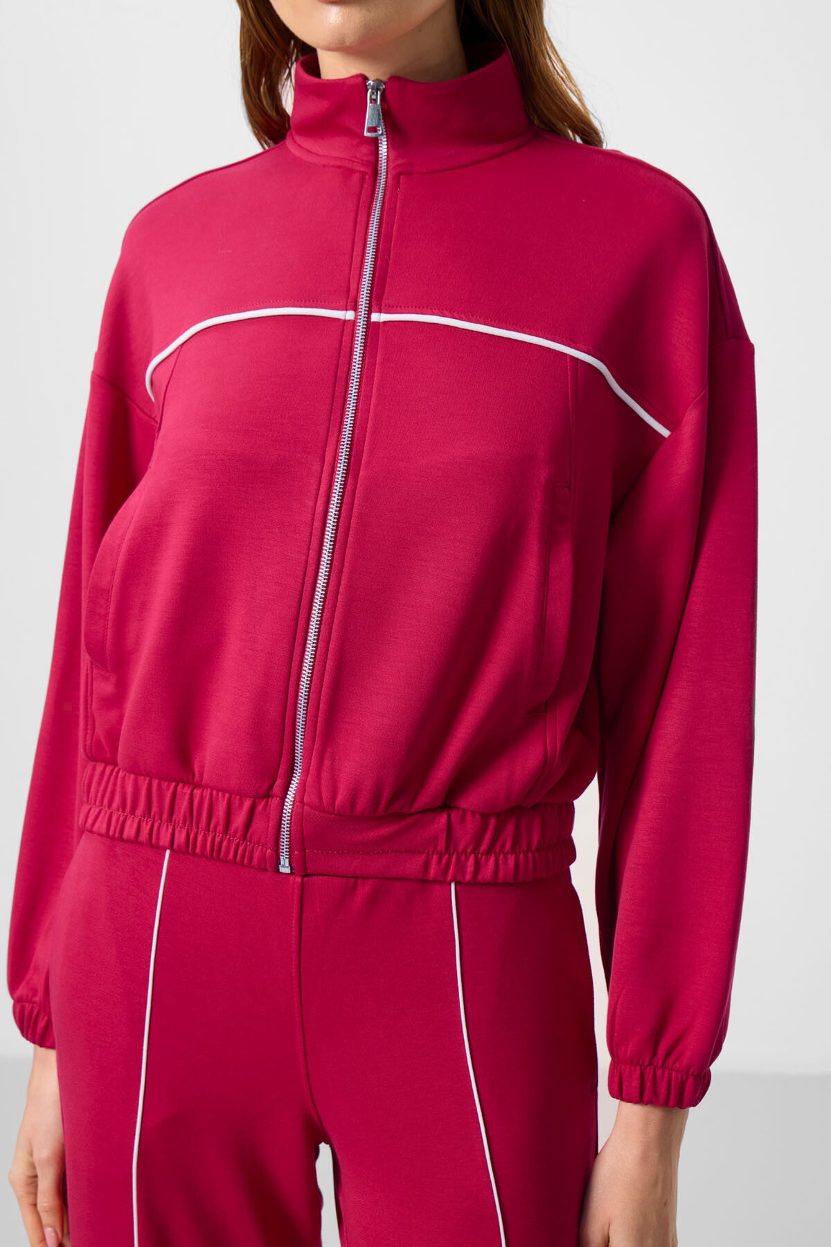 Viva Kırmızı Yumuşak Dokulu Dik Yaka Oversize Lastikli Kadın Eşofman Takım - 95349