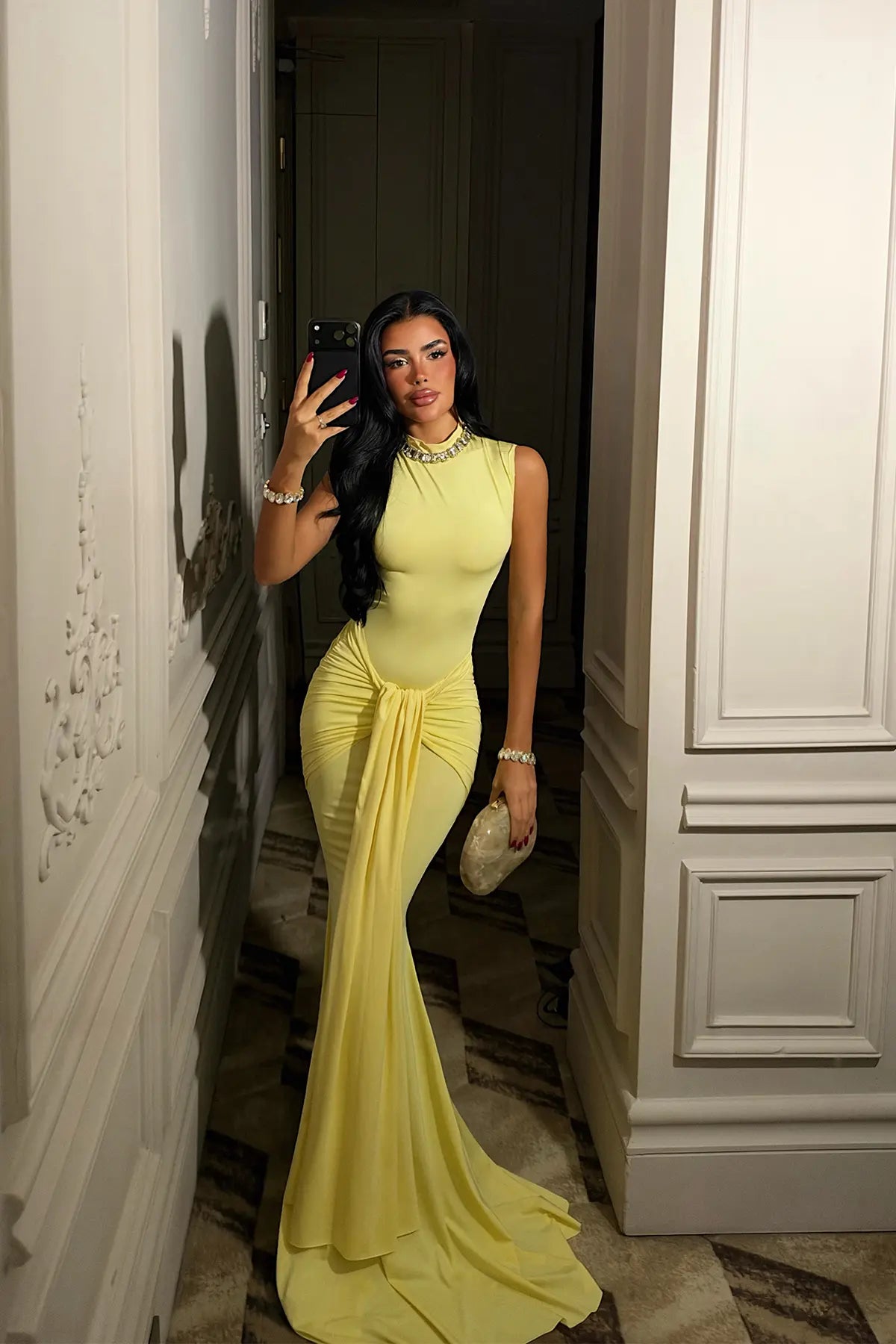 Sarı Önü Büzgülü Uzun Elbise