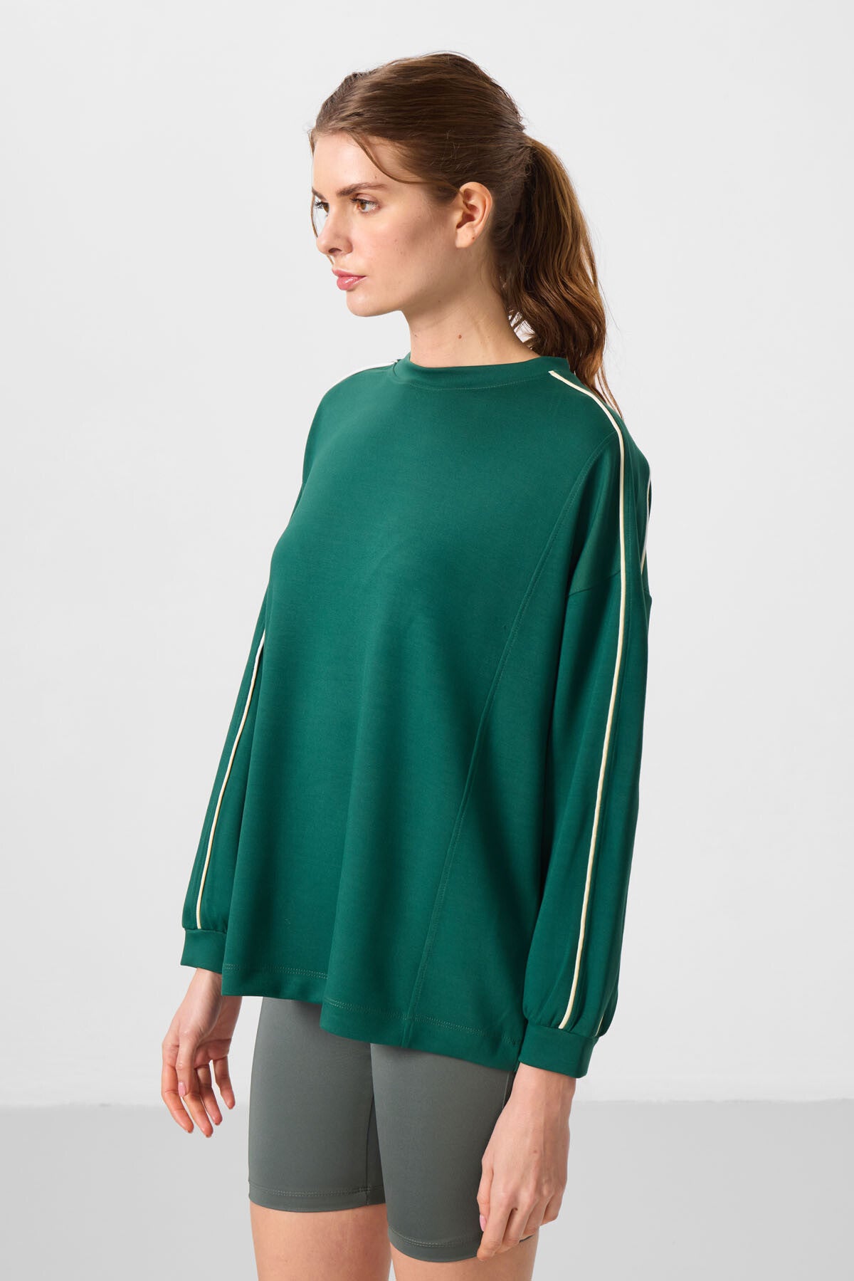 Yeşil Yumuşak Dokulu O Yaka Oversize Kadın Tunik Sweatshirt - 97303