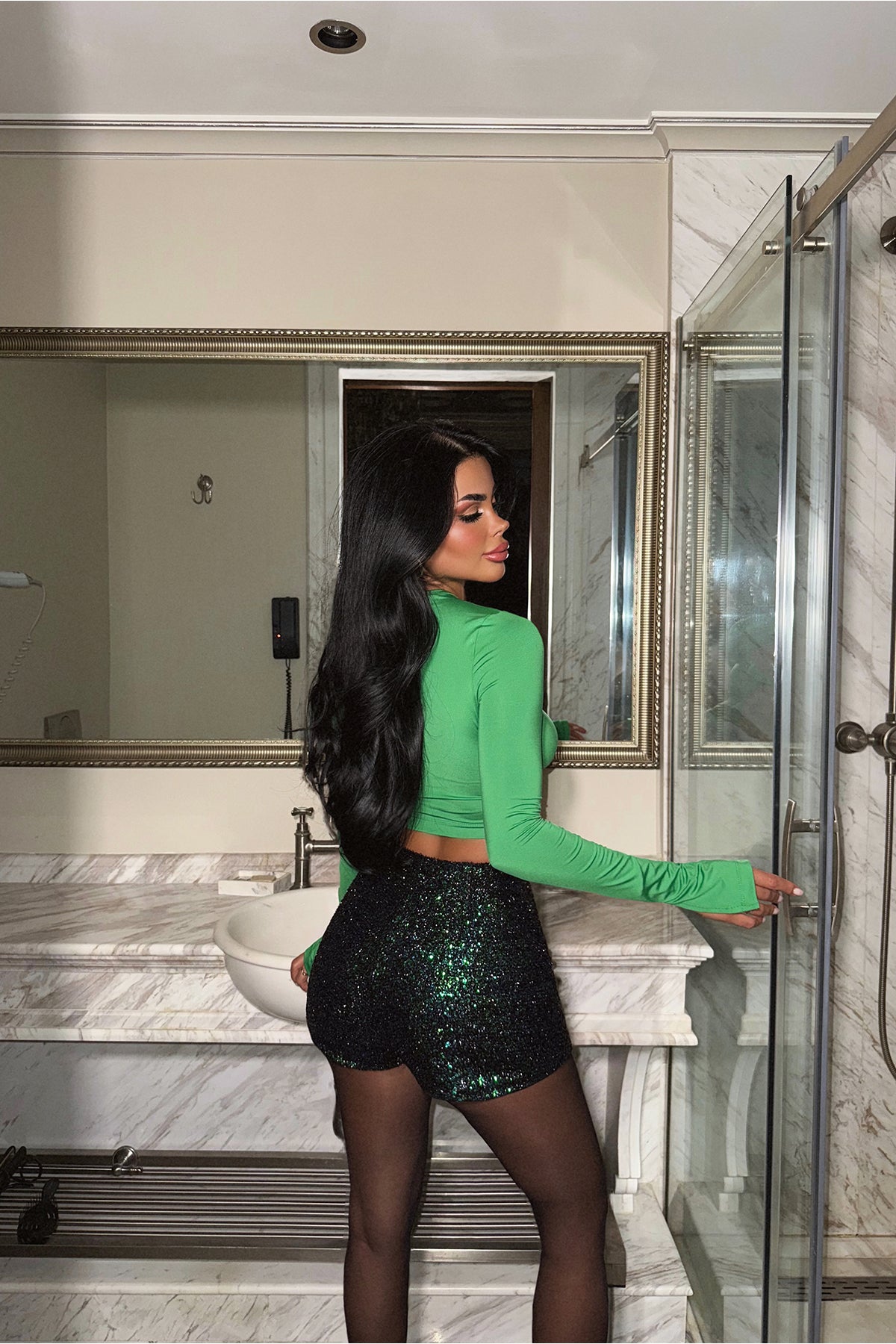 Yeşil Becca Payetli Mini Şort ATE-2227